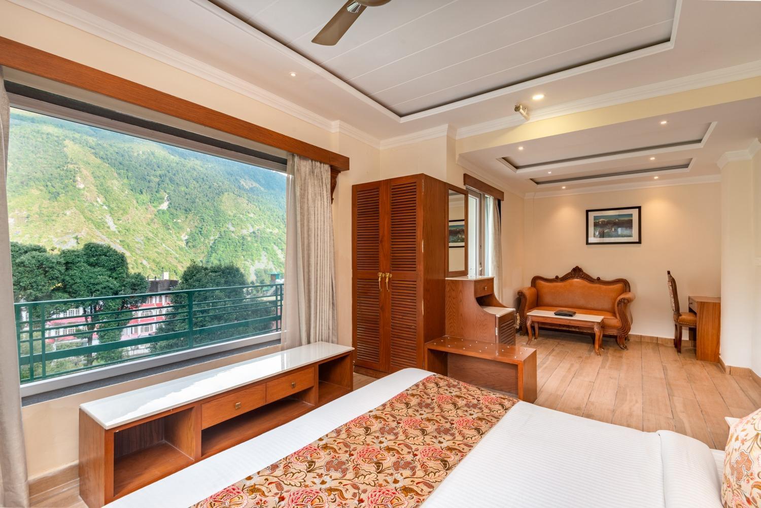 Quality Inn By Lawrence Hotels Dharamszala Kültér fotó
