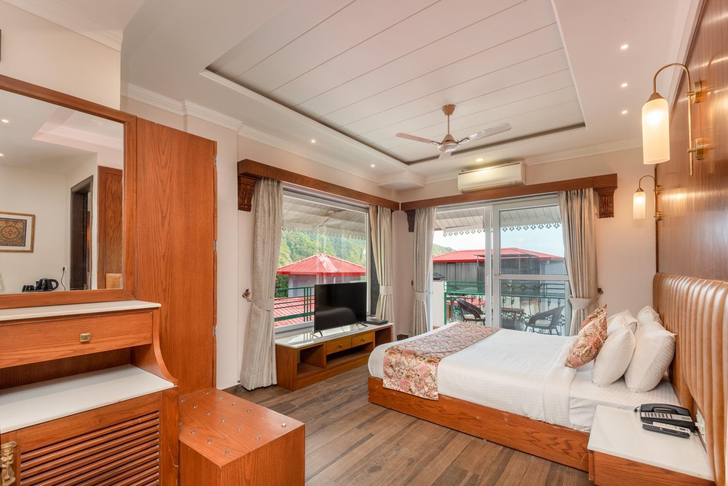 Quality Inn By Lawrence Hotels Dharamszala Kültér fotó